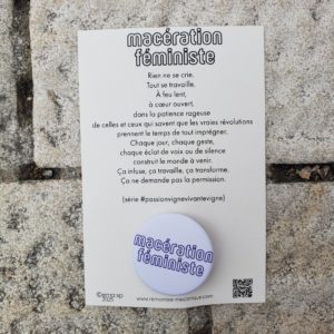 EMA XP - CARTEL BADGE - Macération féministe